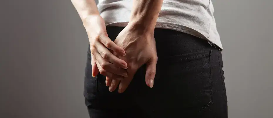 টেনেসমাসের সাধারণ লক্ষণ